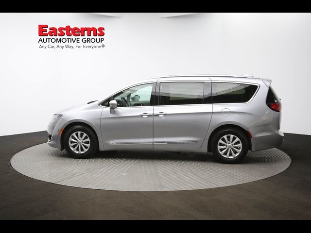 2019 Chrysler Pacifica Touring-L