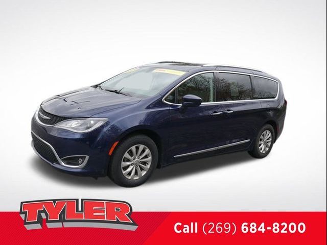 2019 Chrysler Pacifica Touring-L