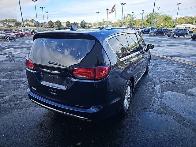 2019 Chrysler Pacifica Touring-L