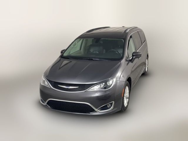 2019 Chrysler Pacifica Touring-L