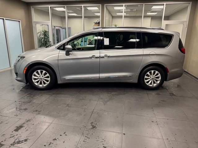 2019 Chrysler Pacifica Touring-L