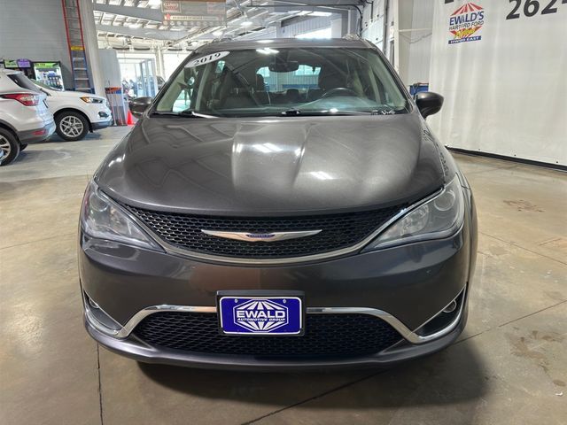 2019 Chrysler Pacifica Touring-L