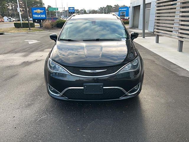 2019 Chrysler Pacifica Touring-L