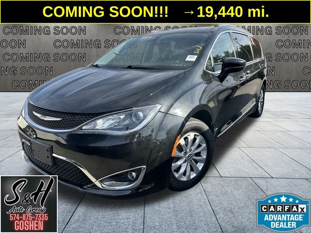 2019 Chrysler Pacifica Touring-L