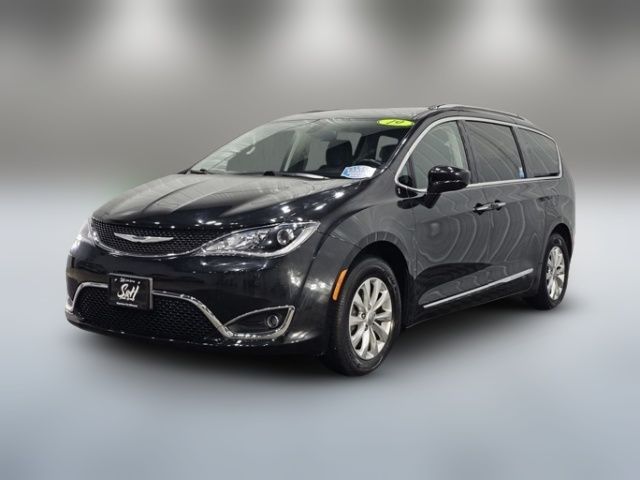 2019 Chrysler Pacifica Touring-L