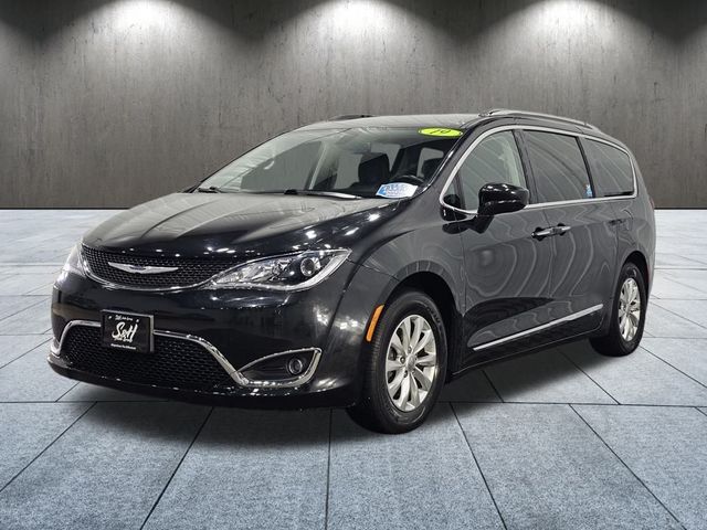 2019 Chrysler Pacifica Touring-L