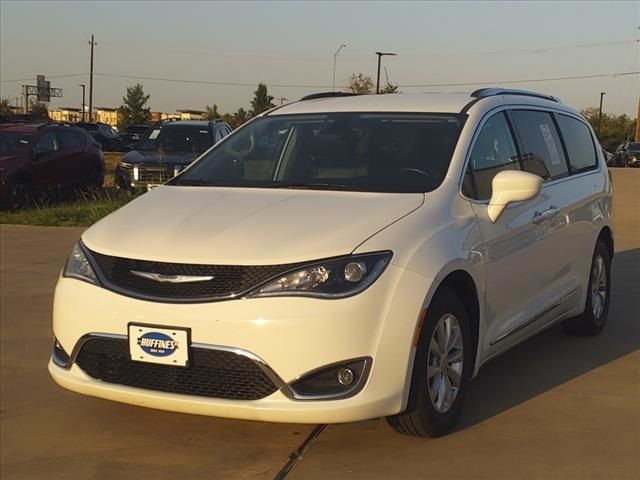 2019 Chrysler Pacifica Touring-L