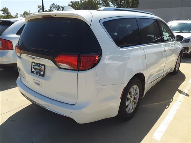 2019 Chrysler Pacifica Touring-L