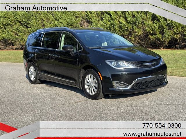 2019 Chrysler Pacifica Touring-L