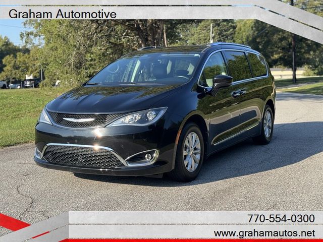 2019 Chrysler Pacifica Touring-L