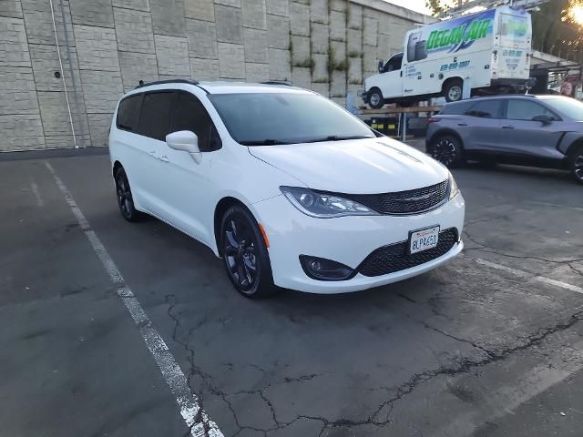 2019 Chrysler Pacifica Touring-L