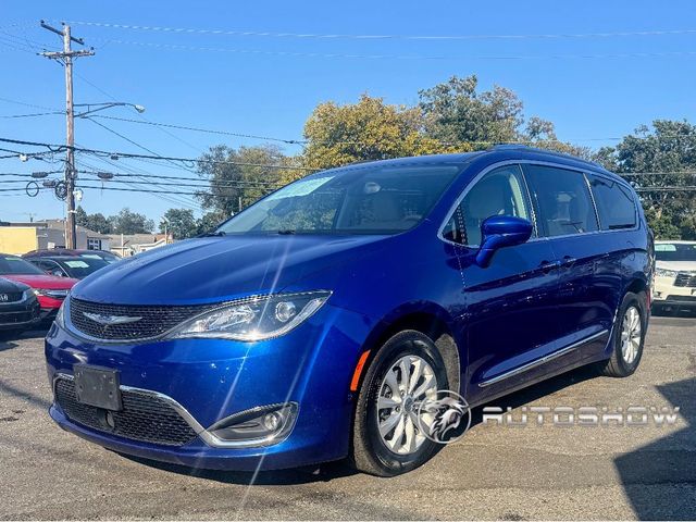 2019 Chrysler Pacifica Touring-L