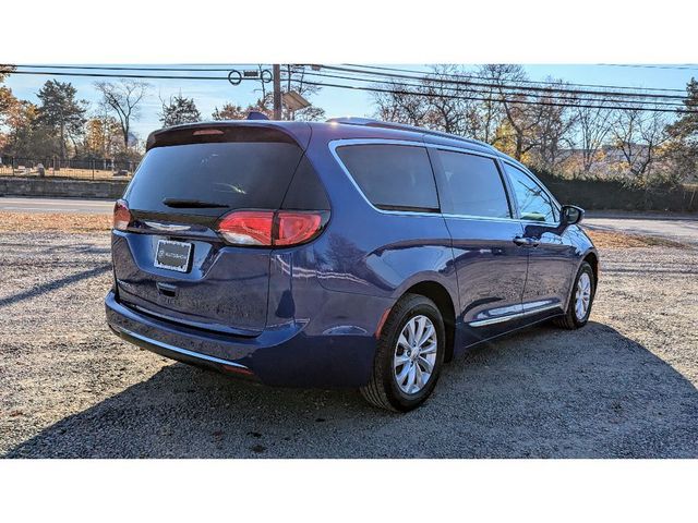 2019 Chrysler Pacifica Touring-L