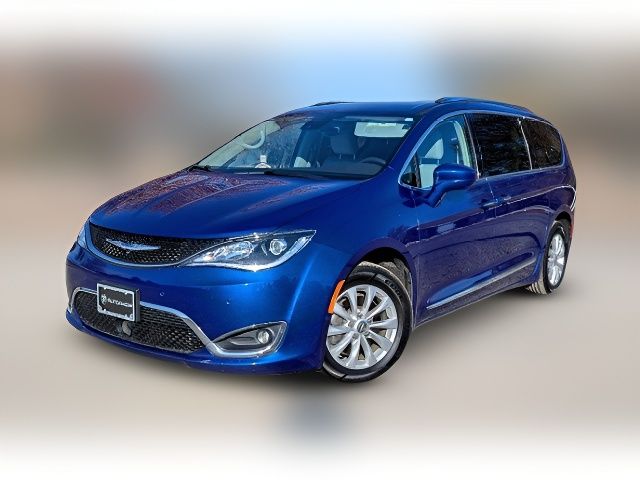 2019 Chrysler Pacifica Touring-L