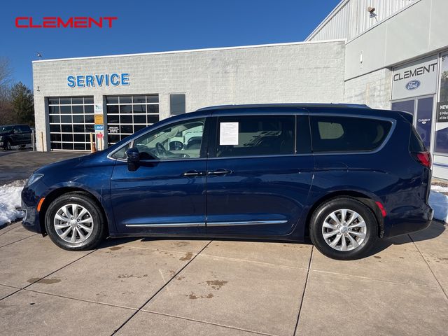 2019 Chrysler Pacifica Touring-L