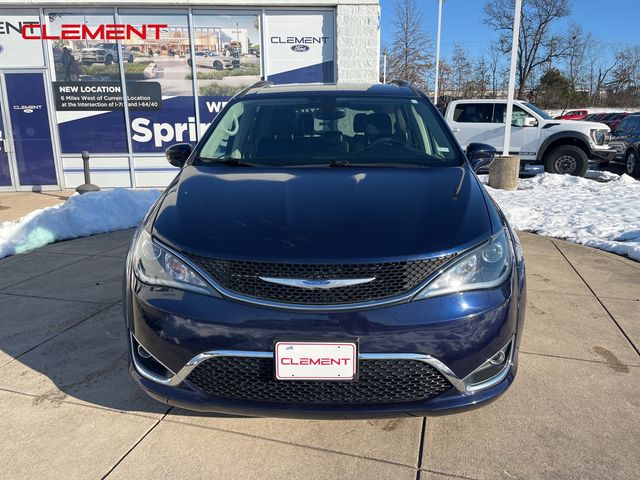 2019 Chrysler Pacifica Touring-L