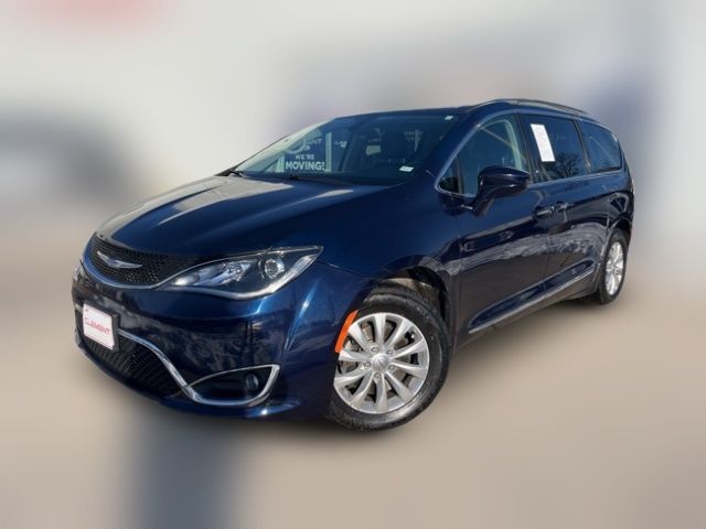 2019 Chrysler Pacifica Touring-L