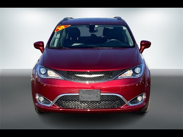 2019 Chrysler Pacifica Touring-L