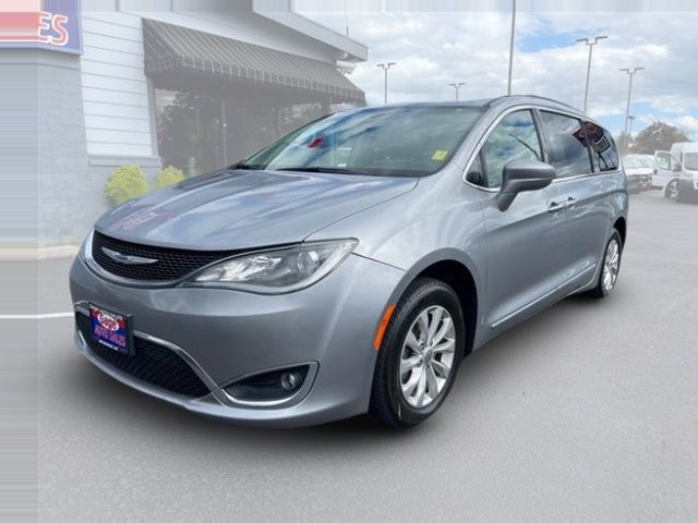 2019 Chrysler Pacifica Touring-L