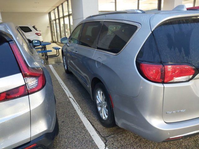 2019 Chrysler Pacifica Touring-L