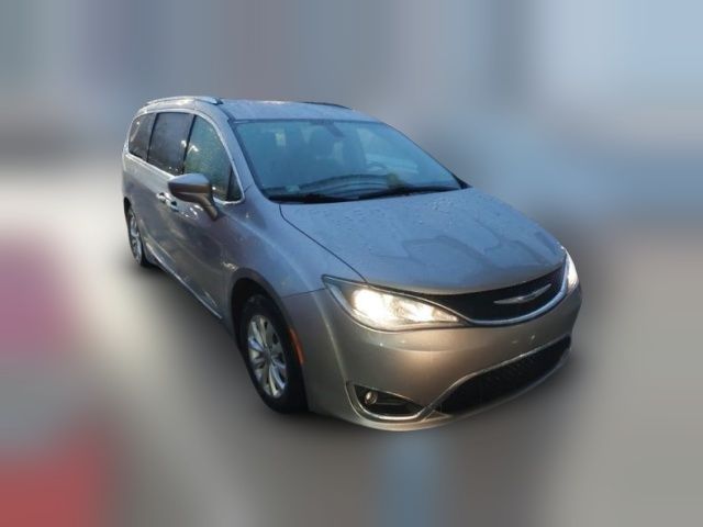 2019 Chrysler Pacifica Touring-L