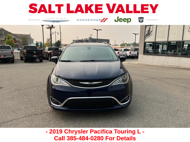 2019 Chrysler Pacifica Touring-L