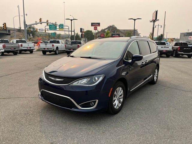 2019 Chrysler Pacifica Touring-L