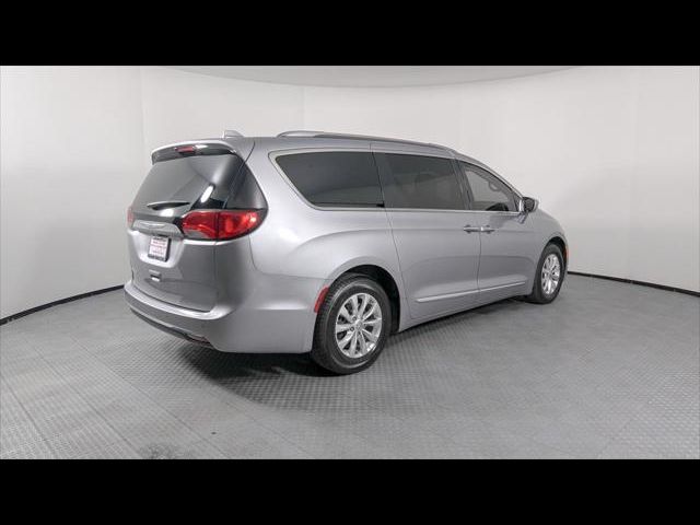 2019 Chrysler Pacifica Touring-L