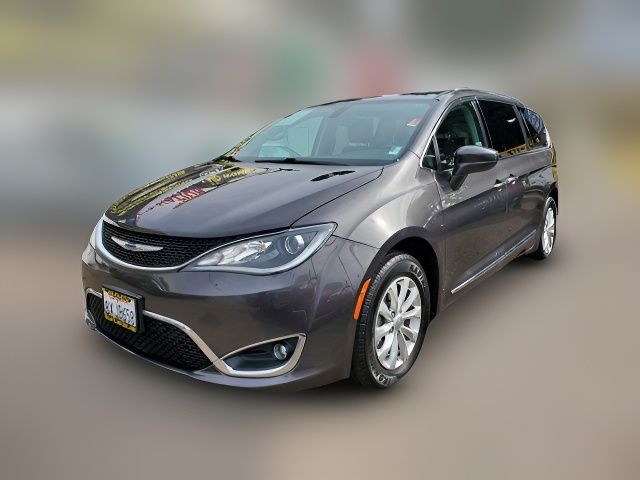 2019 Chrysler Pacifica Touring-L