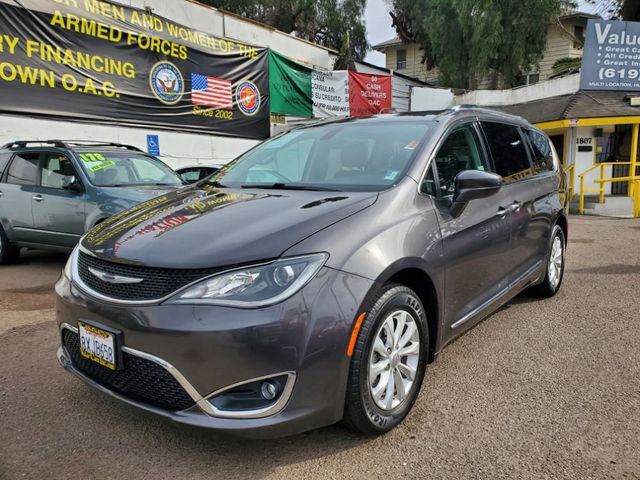 2019 Chrysler Pacifica Touring-L