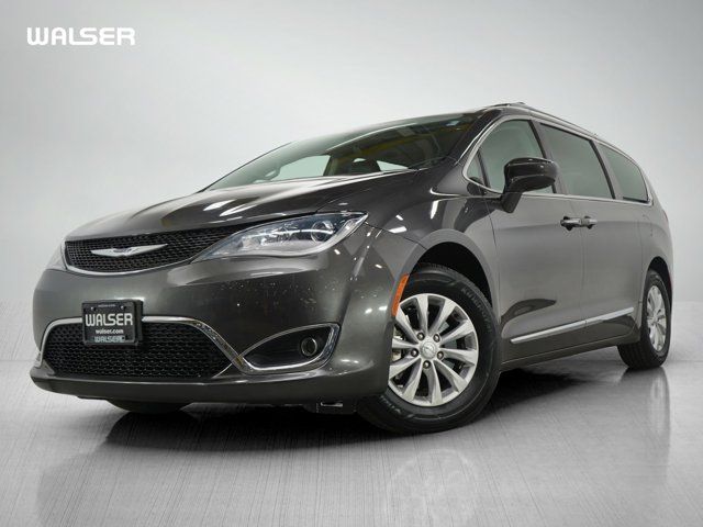 2019 Chrysler Pacifica Touring-L