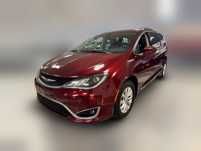 2019 Chrysler Pacifica Touring-L