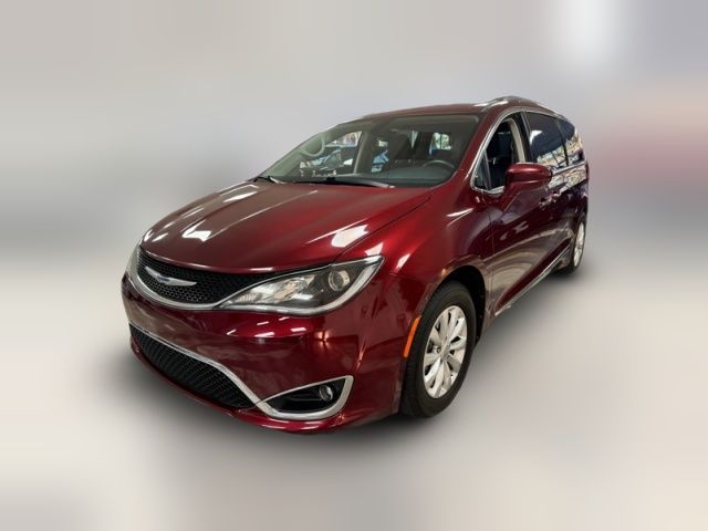 2019 Chrysler Pacifica Touring-L