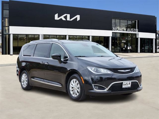 2019 Chrysler Pacifica Touring-L