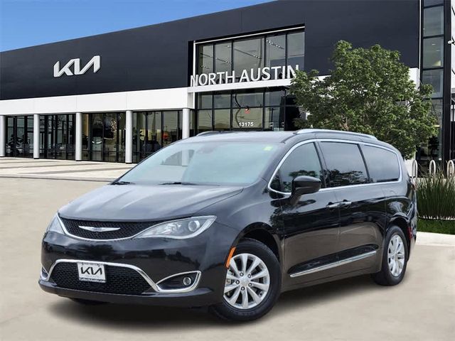 2019 Chrysler Pacifica Touring-L