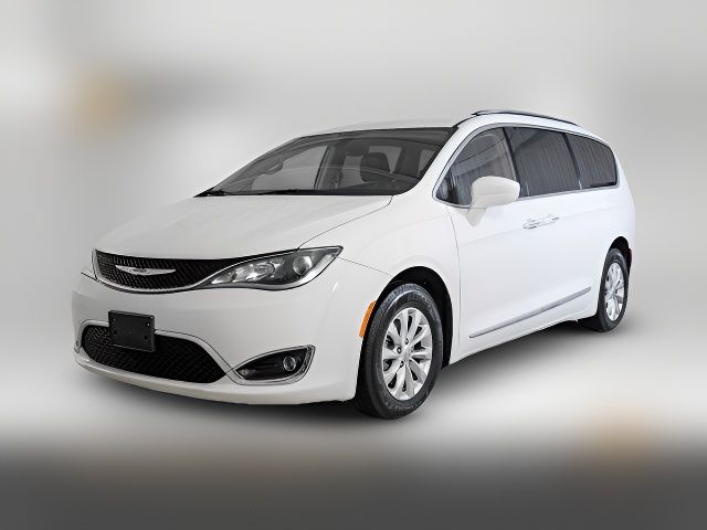 2019 Chrysler Pacifica Touring-L