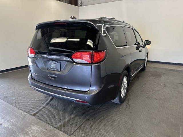 2019 Chrysler Pacifica Touring-L