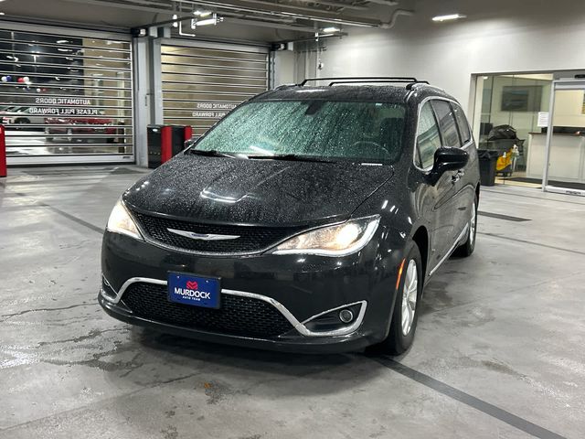 2019 Chrysler Pacifica Touring-L