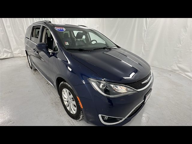 2019 Chrysler Pacifica Touring-L