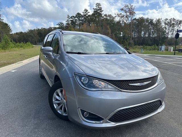 2019 Chrysler Pacifica Touring-L