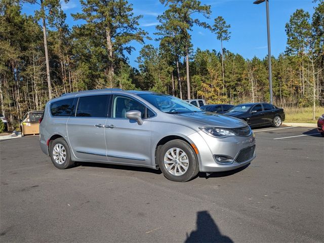 2019 Chrysler Pacifica Touring-L