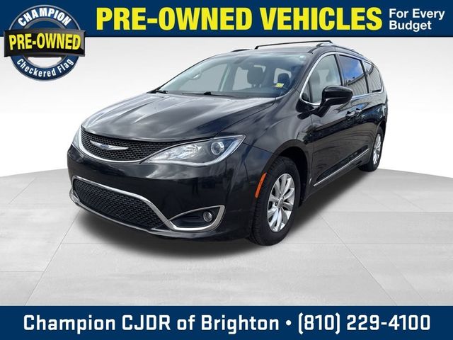 2019 Chrysler Pacifica Touring-L