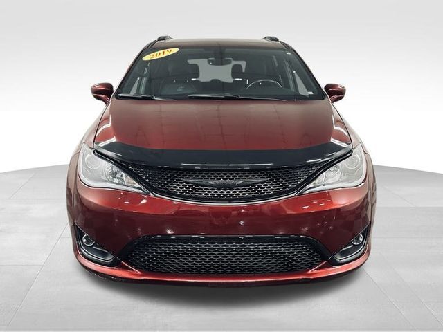 2019 Chrysler Pacifica Touring-L