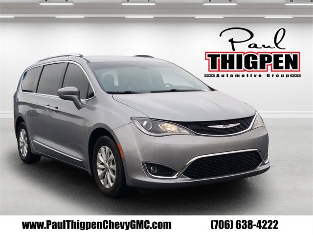 2019 Chrysler Pacifica Touring-L