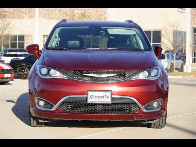 2019 Chrysler Pacifica Touring-L