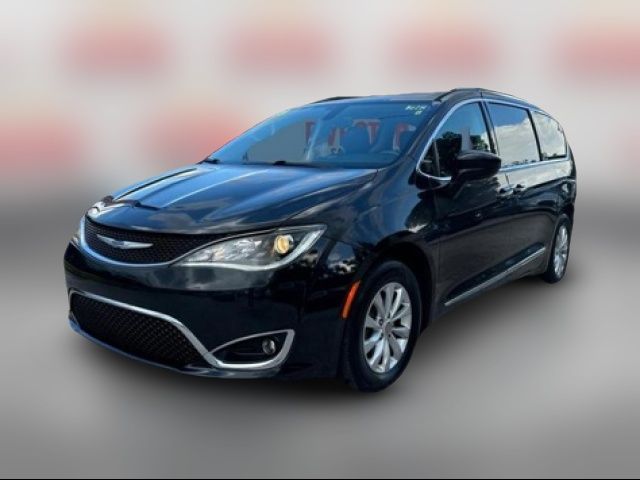 2019 Chrysler Pacifica Touring-L