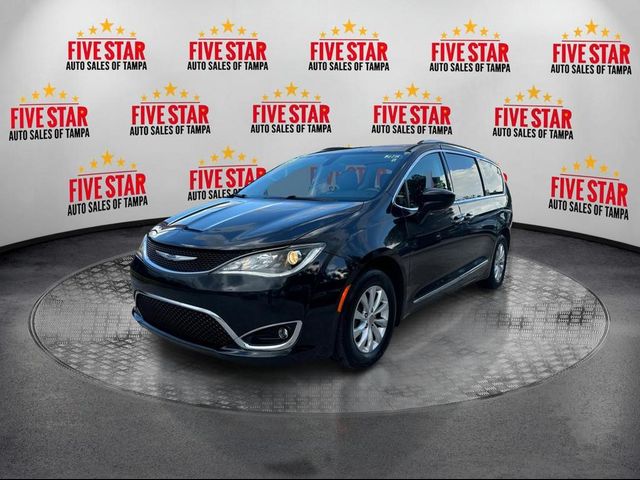 2019 Chrysler Pacifica Touring-L