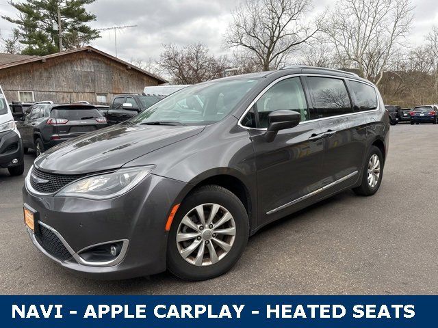 2019 Chrysler Pacifica Touring-L