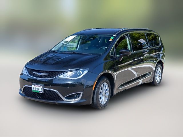 2020 Chrysler 2019 Chrysler Pacifica Minivan 2020 Chrysler