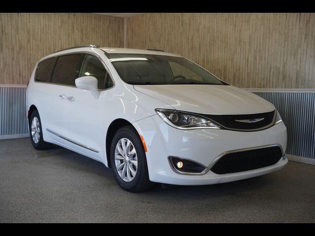 2019 Chrysler Pacifica Touring-L